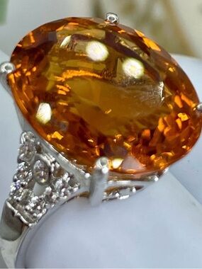 16ct. Citrine Sapphire Silver Ring. 925 White Sapphire Accents. Size 7